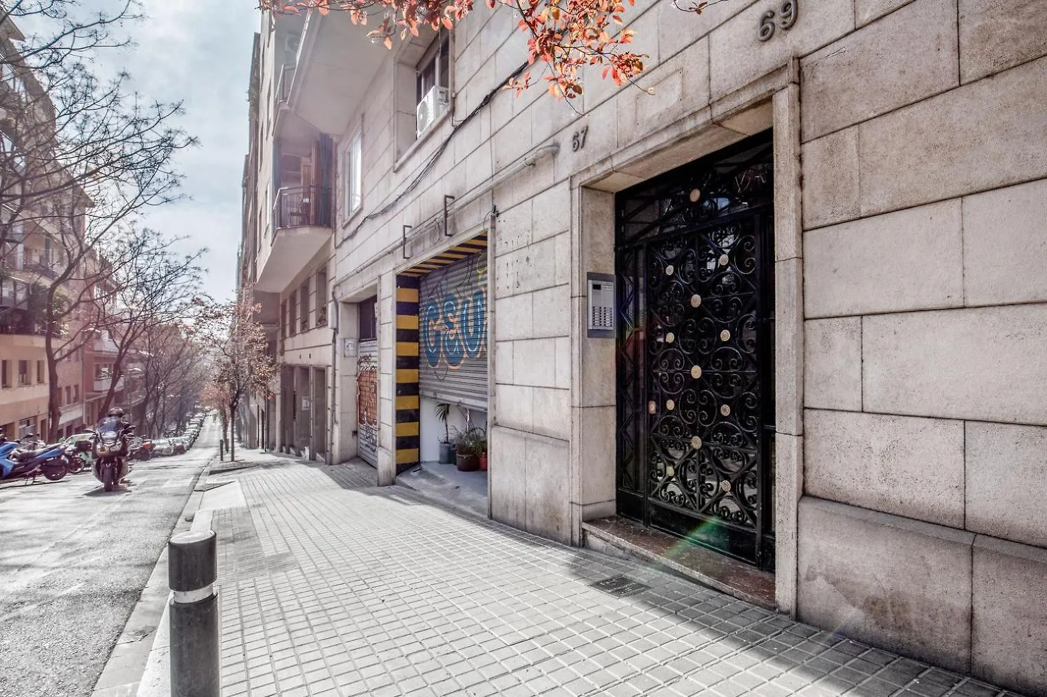 Blueground El Putxet I El Farro Fully Furnished Bcn-133 Apartment Barcelona
